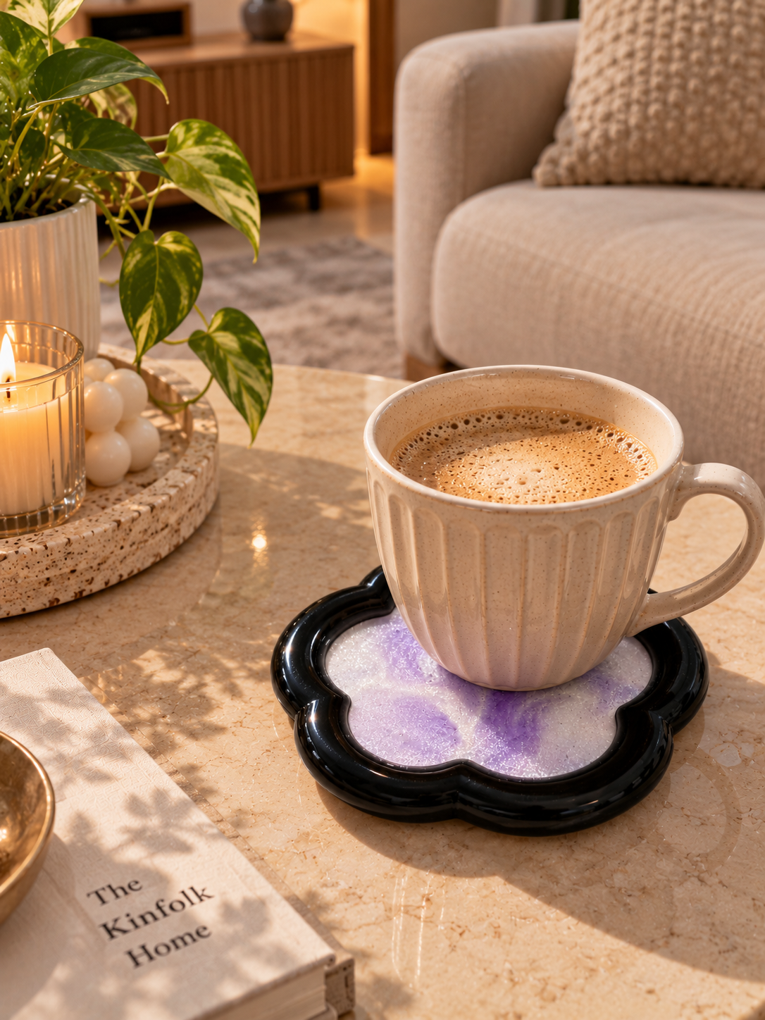 Flower-Shaped Resin Coaster | Black & Lavender