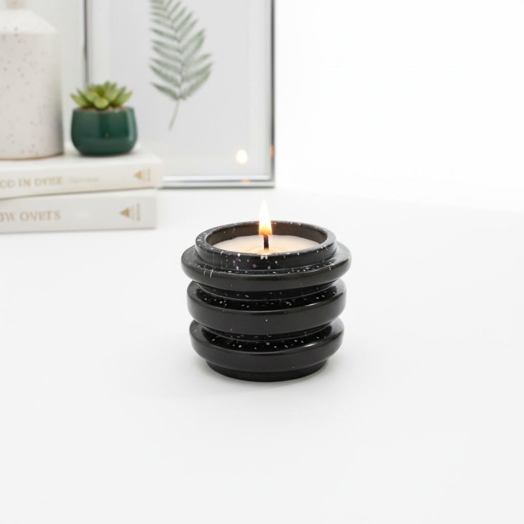 Spiral Black Harmony Candle | 165 g |
