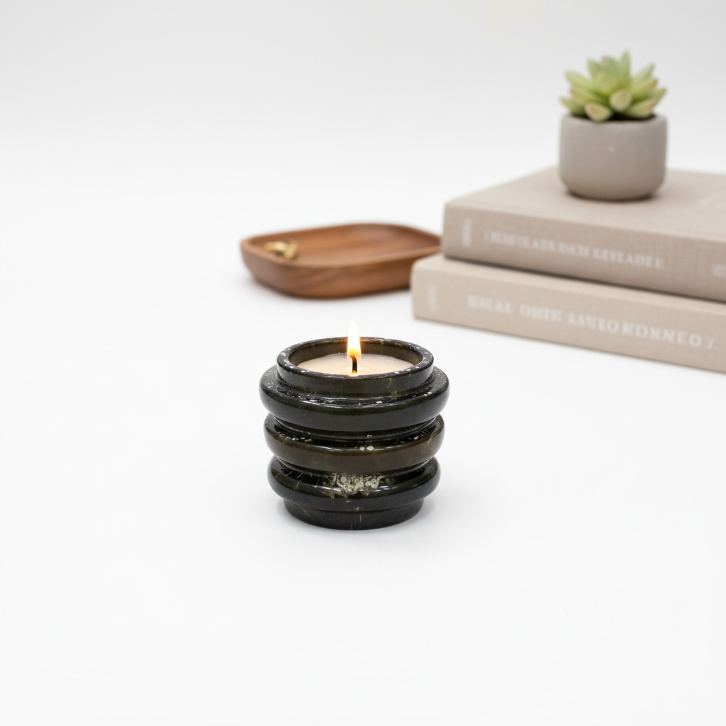 Spiral Black Harmony Candle | 165 g |